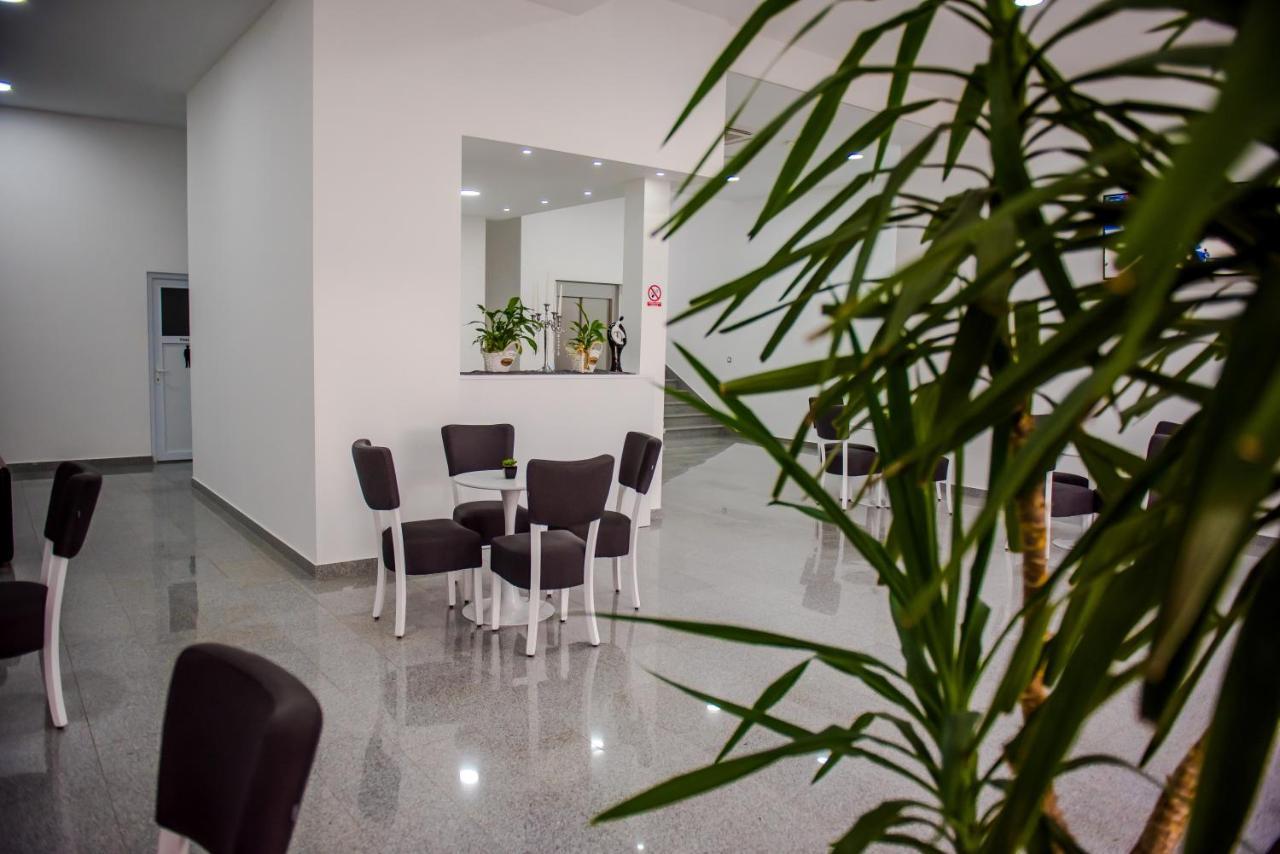Hotel Ihtis Medugorje Экстерьер фото